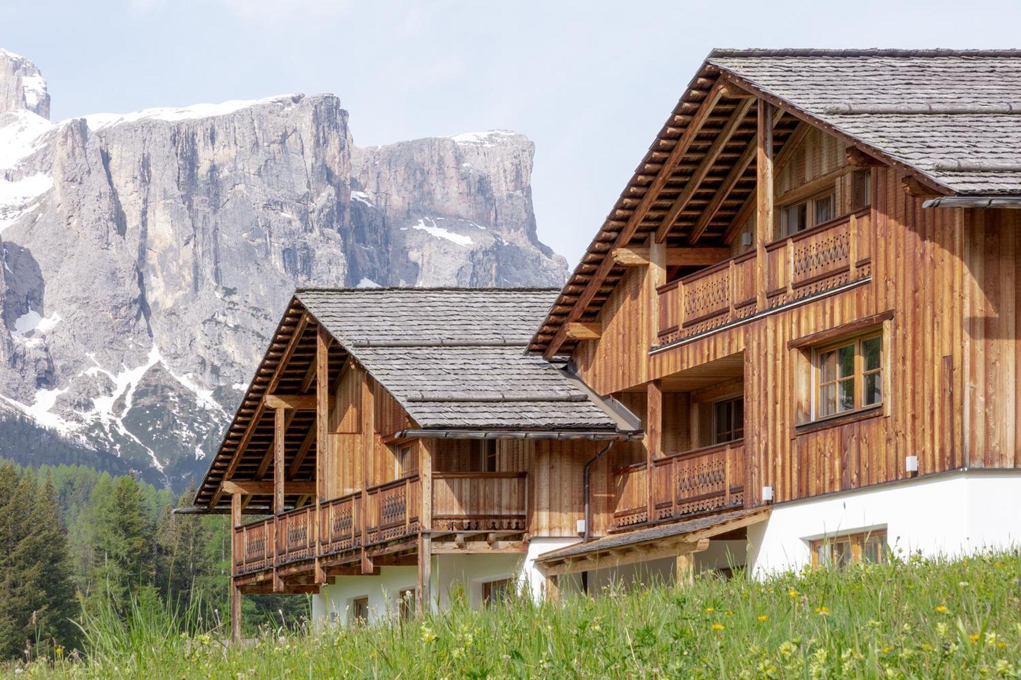 Chalet Ciasa Tino & Sara - Belaval Apartments Корвара-ин-Бадия Экстерьер фото