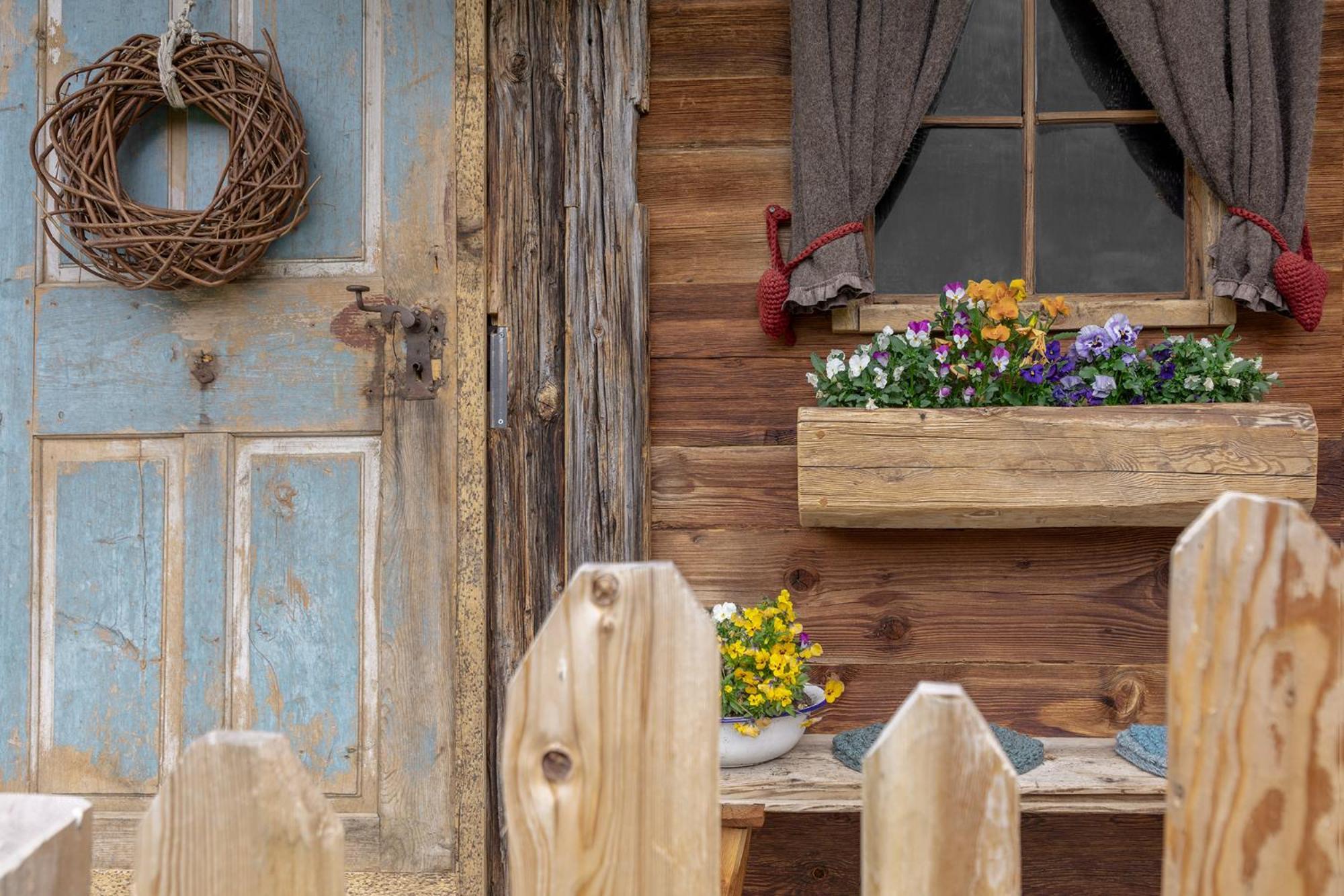 Chalet Ciasa Tino & Sara - Belaval Apartments Корвара-ин-Бадия Экстерьер фото